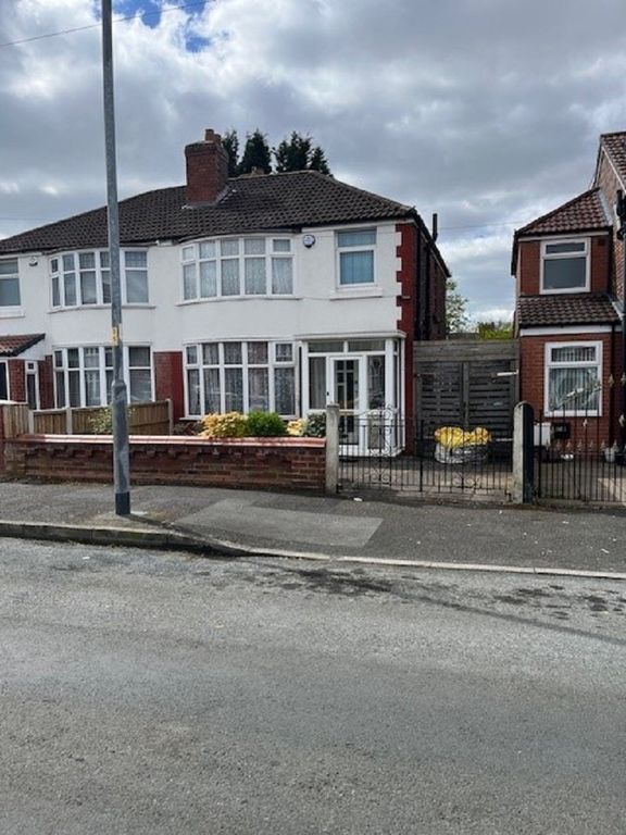 3 bed semidetached house for sale in Delacourt Road, Withington, Manchester. M14, £300,000 Zoopla