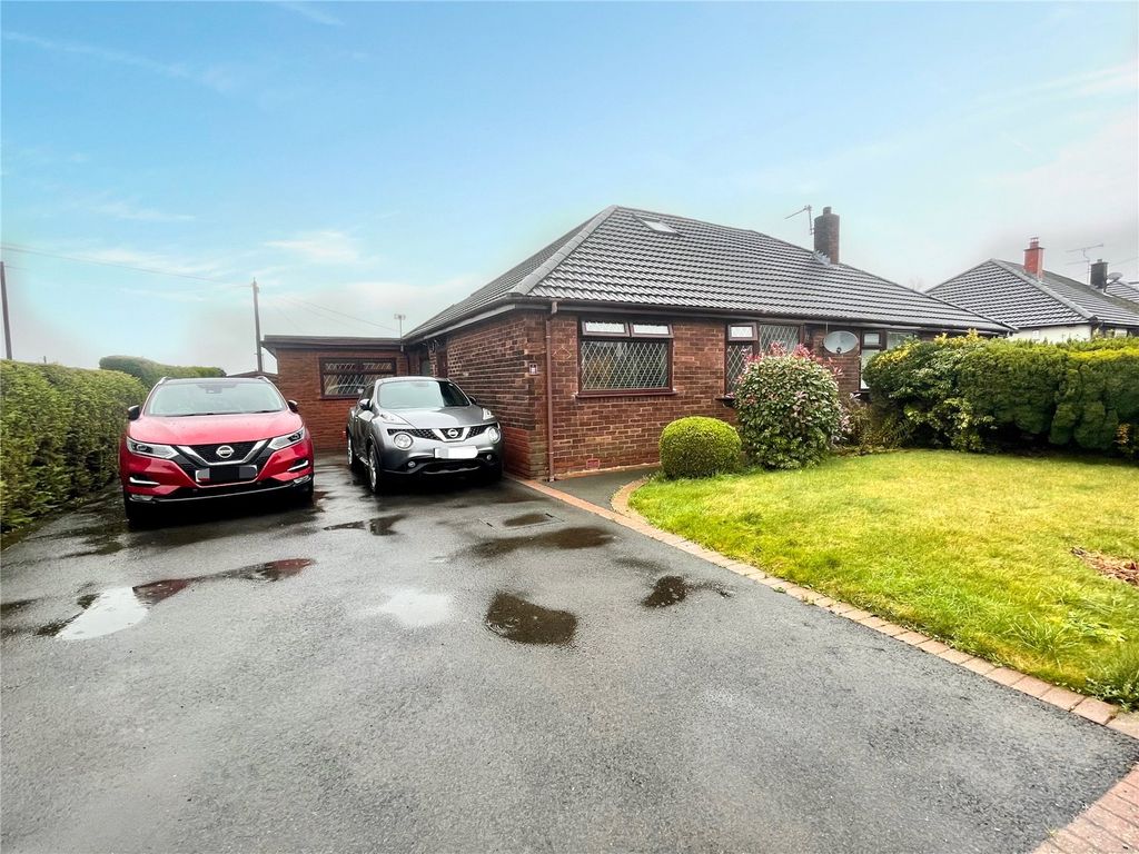 2 bed semidetached bungalow for sale in Netherhouse Road, High