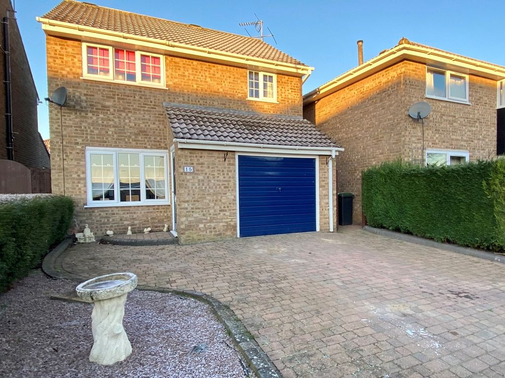 3 bed detached house for sale in Flatford Close, Stowmarket IP14 Zoopla