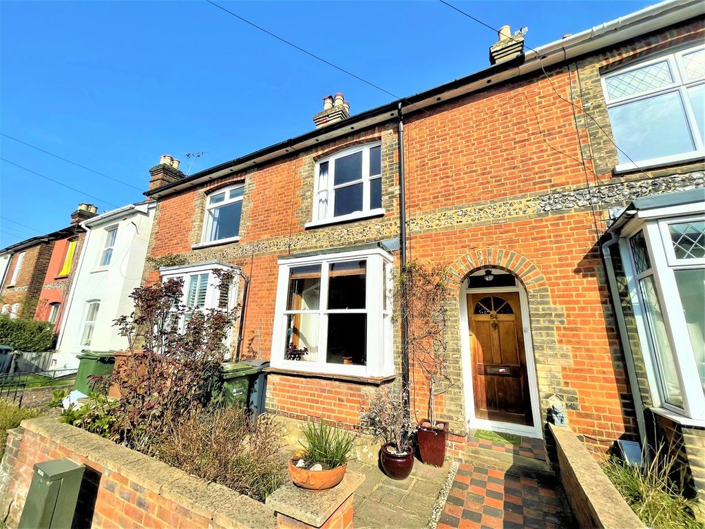 3 bed terraced house for sale in Denzil Road, Guildford GU2 Zoopla