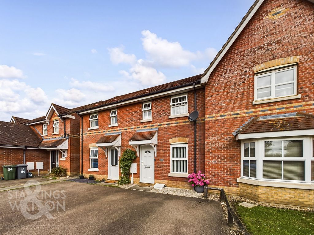 2 bed terraced house for sale in Dalbier Close, Dussindale, Norwich NR7