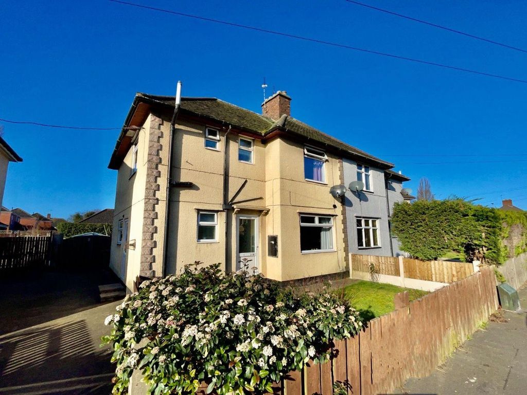 3 bed semidetached house for sale in Redbourn Way, Scunthorpe DN16 Zoopla