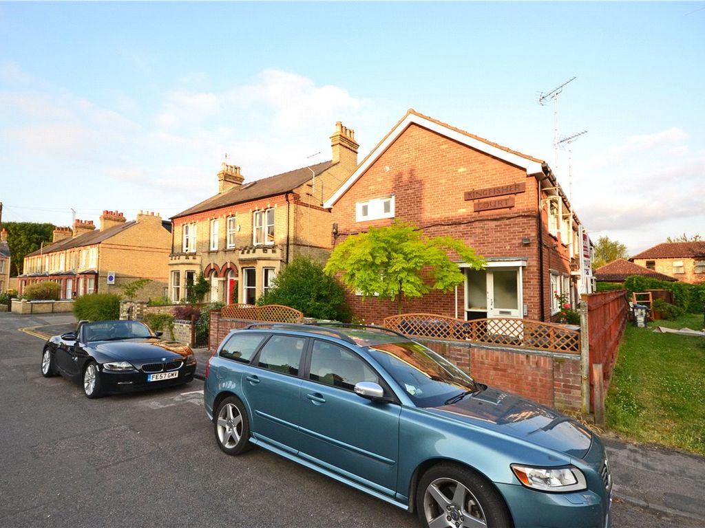 1 bed flat for sale in Halifax Road, Cambridge CB4, £195,000 Zoopla