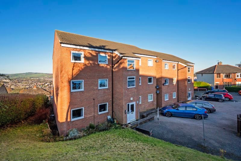 2 bed flat for sale in Duncan Road, Crookes, Sheffield S10, £190,000