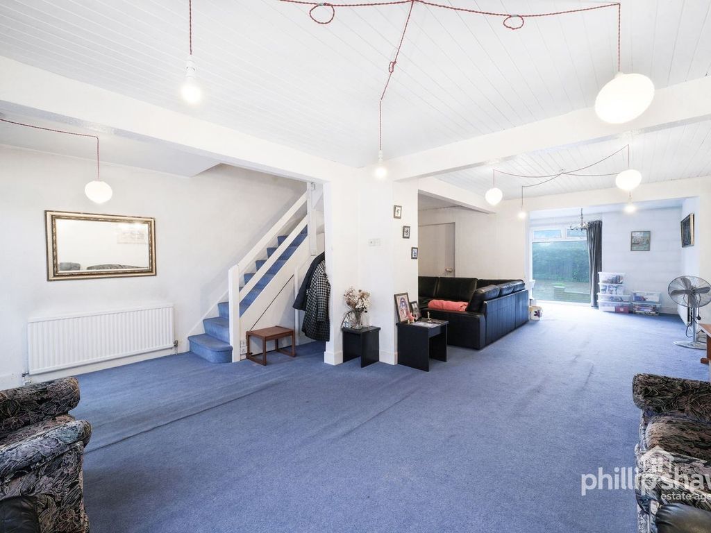 5 bed semidetached house for sale in Ellesmere Avenue, London NW7, £775,000 Zoopla