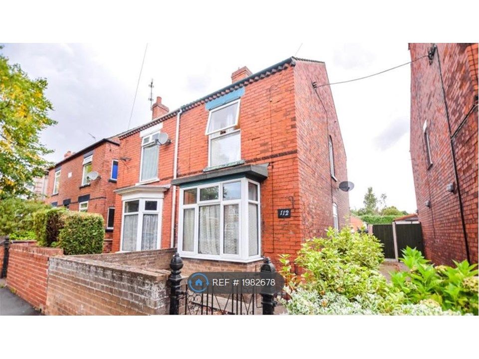 3 bed semidetached house to rent in Earlsgate, Winterton, Scunthorpe