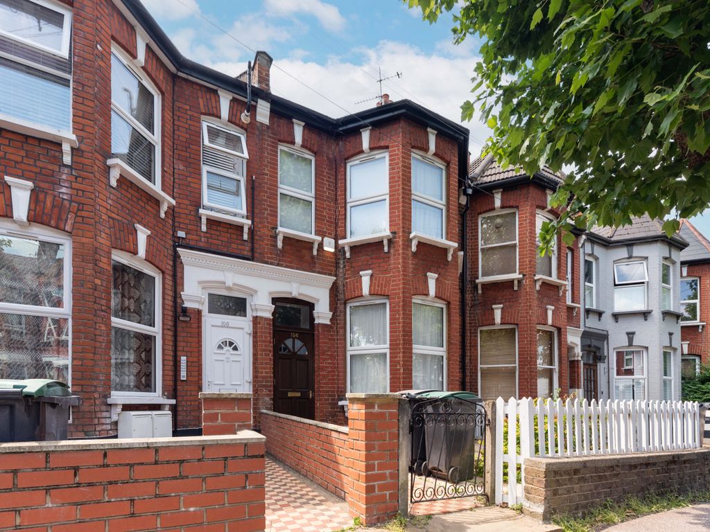 3 bed terraced house for sale in Carlingford Road, London N15 Zoopla