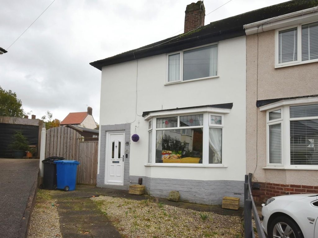 3 bed semidetached house for sale in Tapton Vale, Tapton, Chesterfield