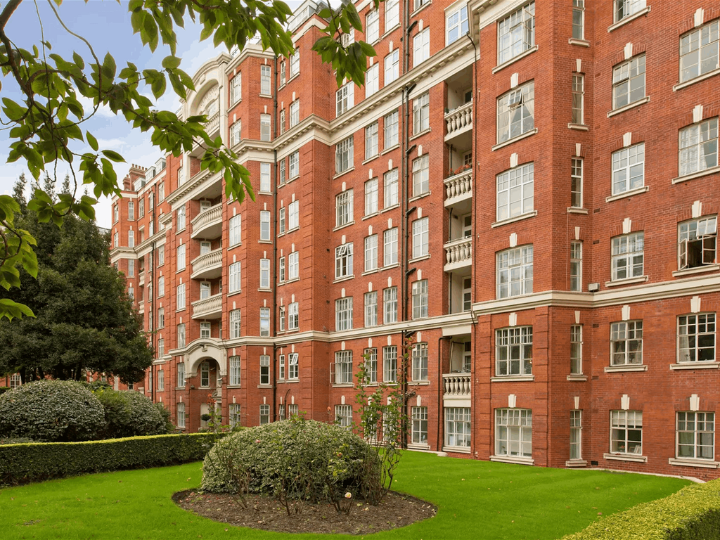 3 bed flat to rent in Maida Vale, London W9, £5,763 pcm Zoopla