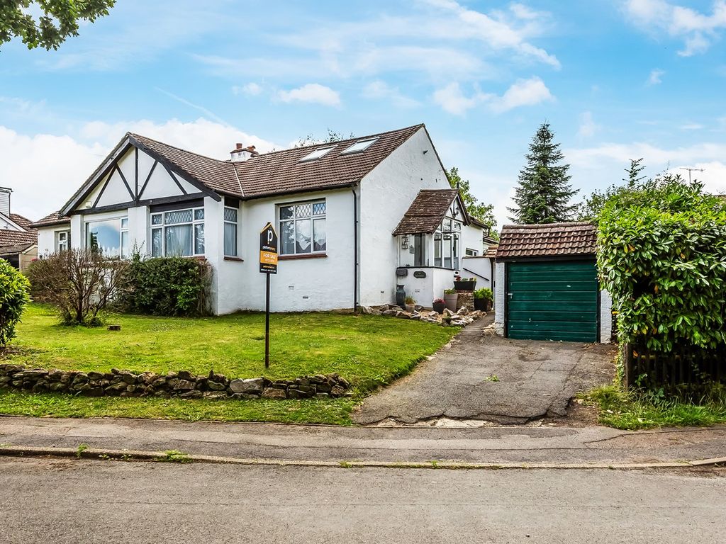 4 bed semidetached house for sale in Highfields Road, Edenbridge TN8