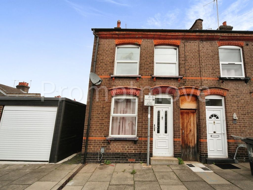 3 bed property for sale in Baker Street, Luton LU1, £260,000 Zoopla