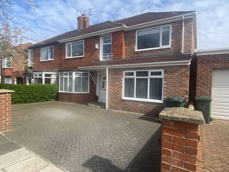 4 bed semidetached house for sale in Marlborough Avenue, Gosforth