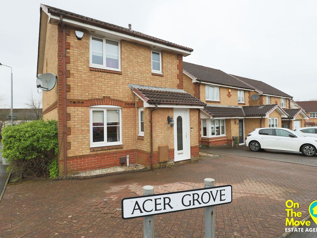 3 bed detached house for sale in Acer Grove, Chapelhall ML6, £195,000