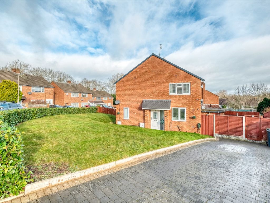2 bed terraced house for sale in Harport Road, Greenlands, Redditch B98