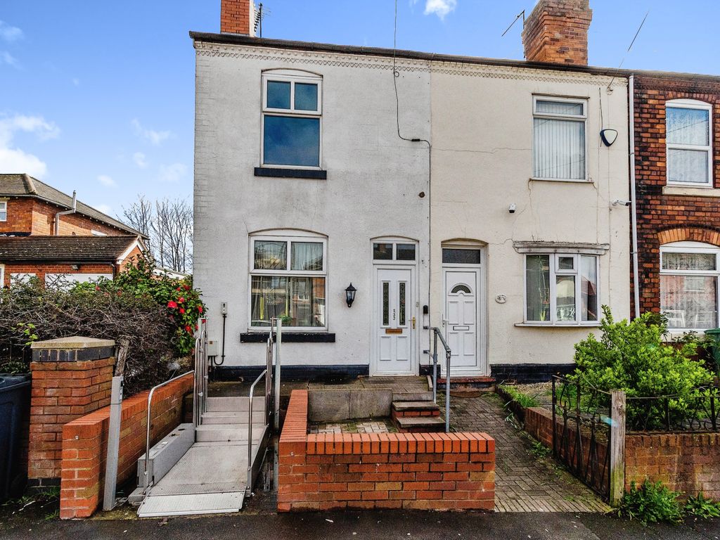 3 bed end terrace house for sale in West Bromwich Road, Palfrey