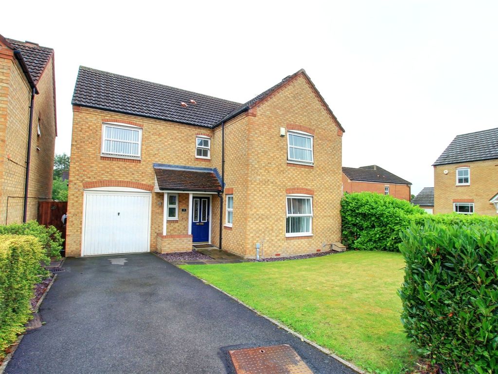 4 bed detached house for sale in Northbridge Park, St. Helen Auckland, Auckland DL14, £