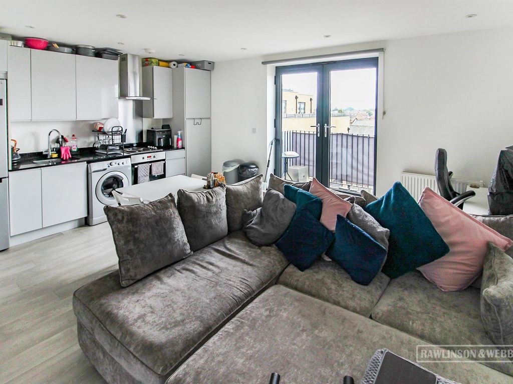1 bed flat to rent in Molesey Road, West Molesey KT8 Zoopla
