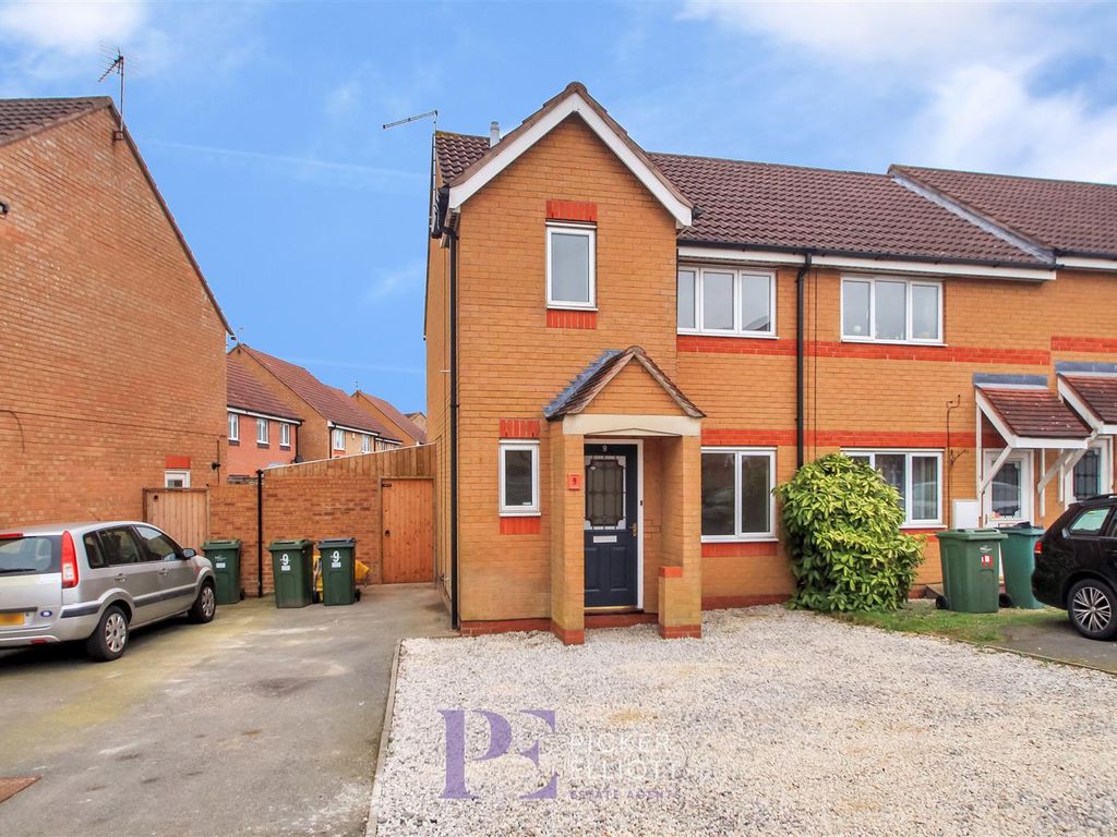 3 bed semidetached house for sale in Bromwich Close, Thorpe Astley
