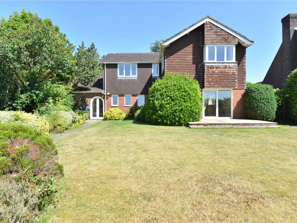 4 bed linkdetached house for sale in Frogham, Fordingbridge, Hampshire