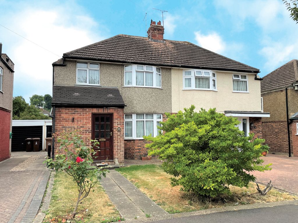 3 bed semidetached house for sale in Maida Avenue, London E4 Zoopla