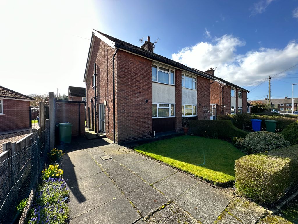 2 bed semidetached house for sale in Sycamore Drive, Lymm WA13 Zoopla