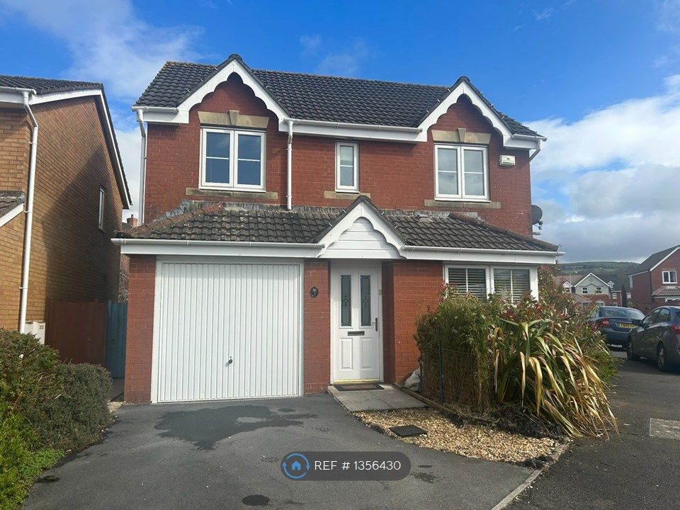 4 bed detached house to rent in Llys Ael Y Bryn, Birchgrove, Swansea