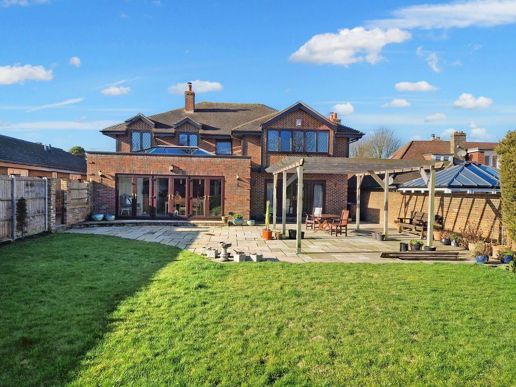 5 bed detached house for sale in Maidstone Road, Blue Bell Hill