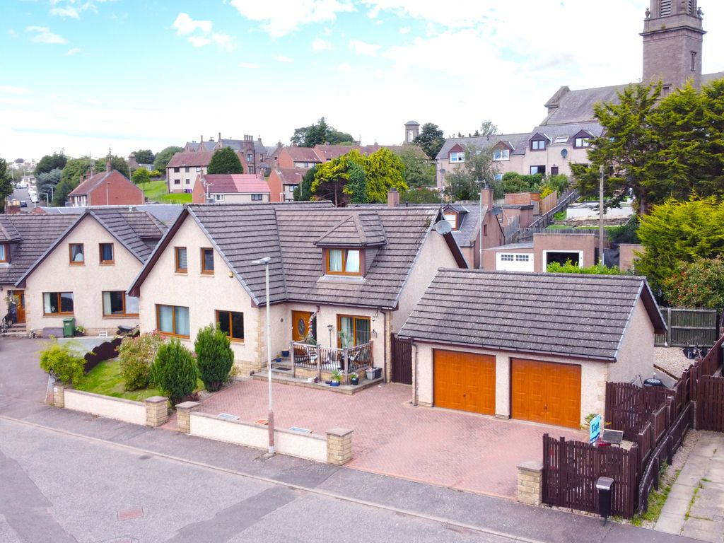 5 bed detached house for sale in Middleton Park, Brechin DD9, £325,000