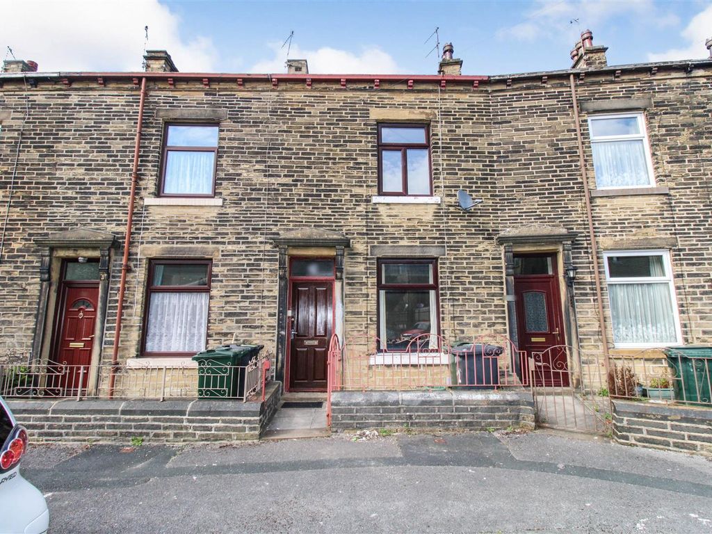 4 bed terraced house to rent in 12, Bartle Place Bradford BD7 Zoopla