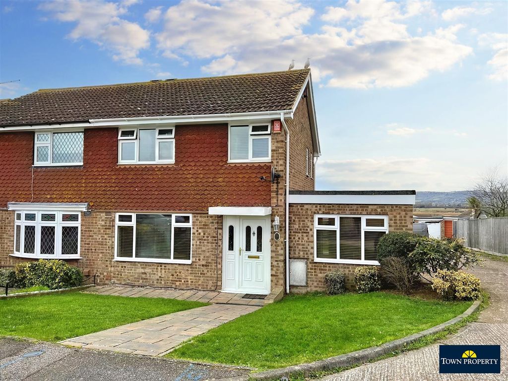 3 bed semidetached house for sale in Hogarth Road, Eastbourne BN23