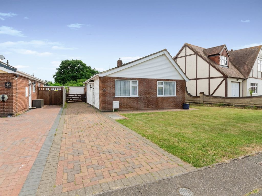 2 bed detached bungalow for sale in Gorse Lane, ClactonOnSea CO15