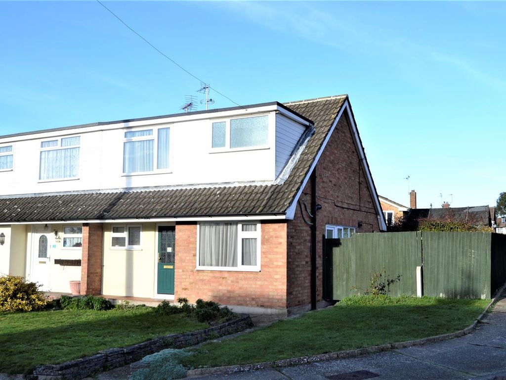 3 bed semidetached house for sale in Edison Gardens, Colchester CO4