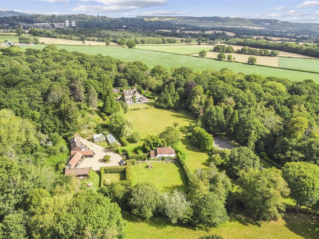 5 bed country house for sale in MidHolmwood Lane, Mid Holmwood