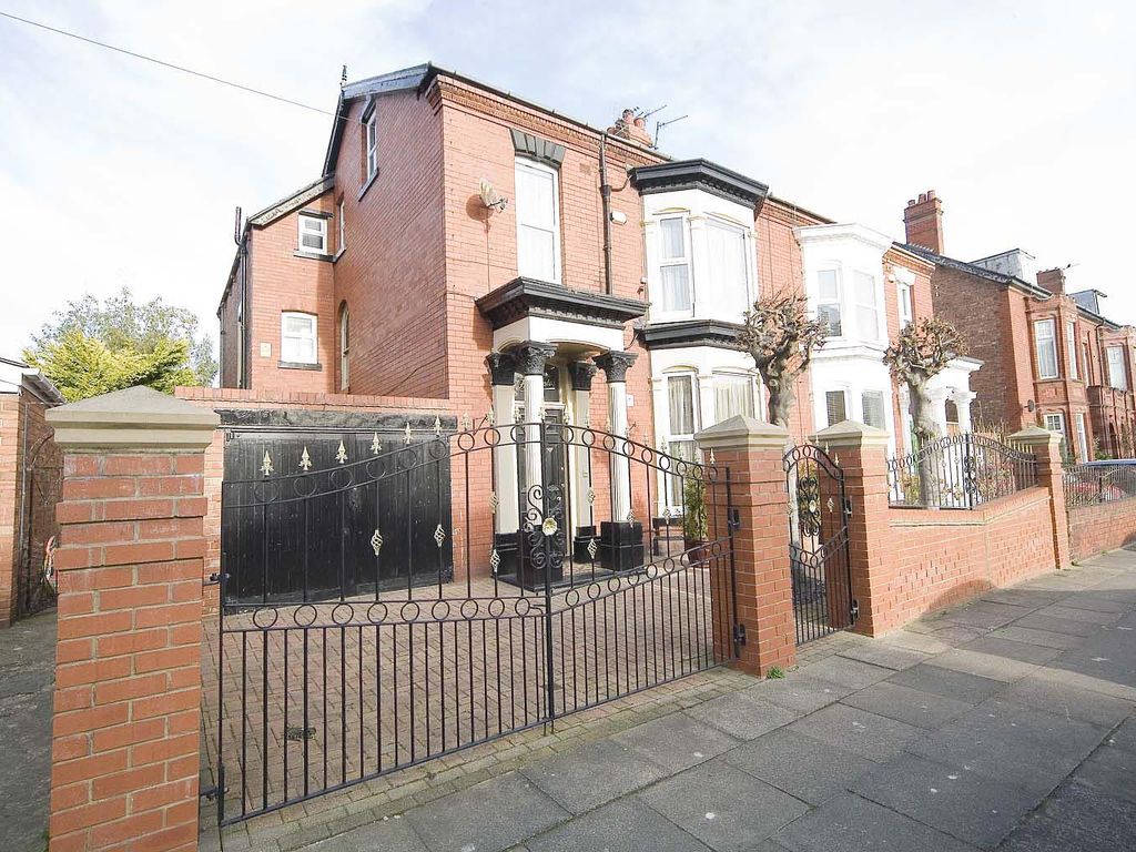 6 bed semidetached house for sale in Park Road, Hartlepool TS26, £