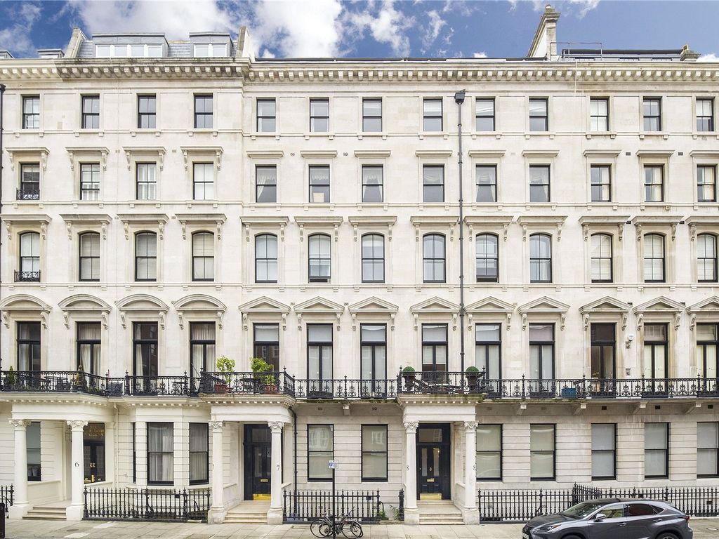 2 bed flat for sale in Ennismore Gardens, London SW7, £1,950,000 Zoopla