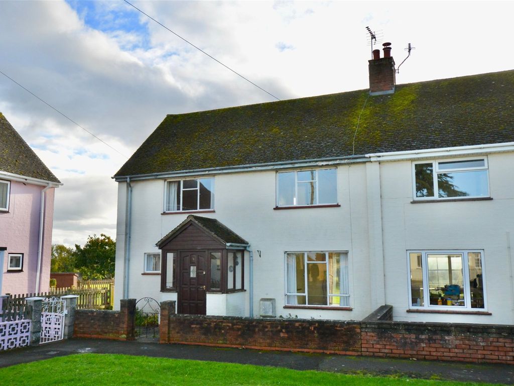 3 bed semidetached house for sale in The Croft, Church Lench WR11, £