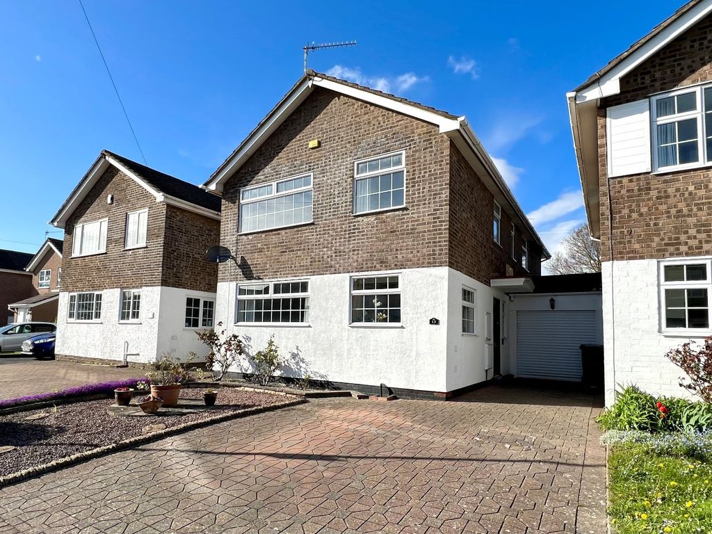 4 bed detached house for sale in Tudor Road, Portishead, Bristol BS20, £525,000 Zoopla