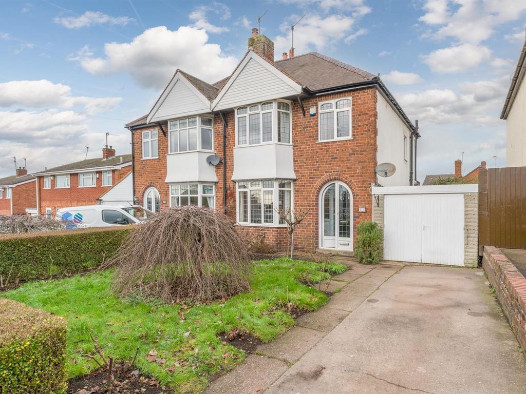 3 bed semidetached house for sale in Brettell Lane, Stourbridge DY8