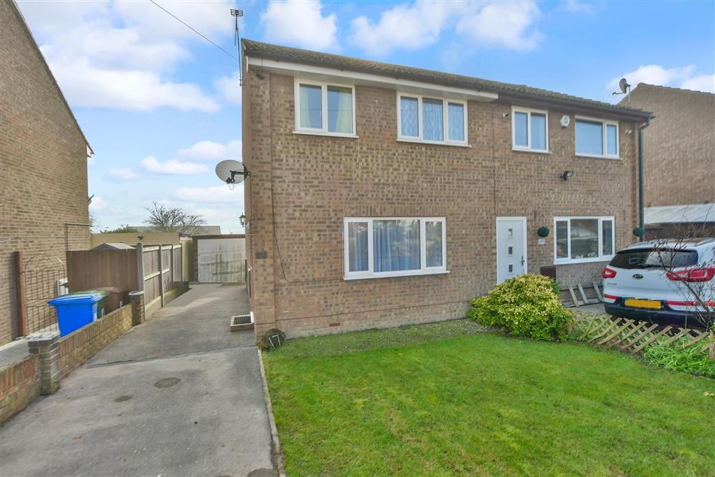 3 bed semidetached house for sale in Windsor Gardens, Warden Bay, Kent