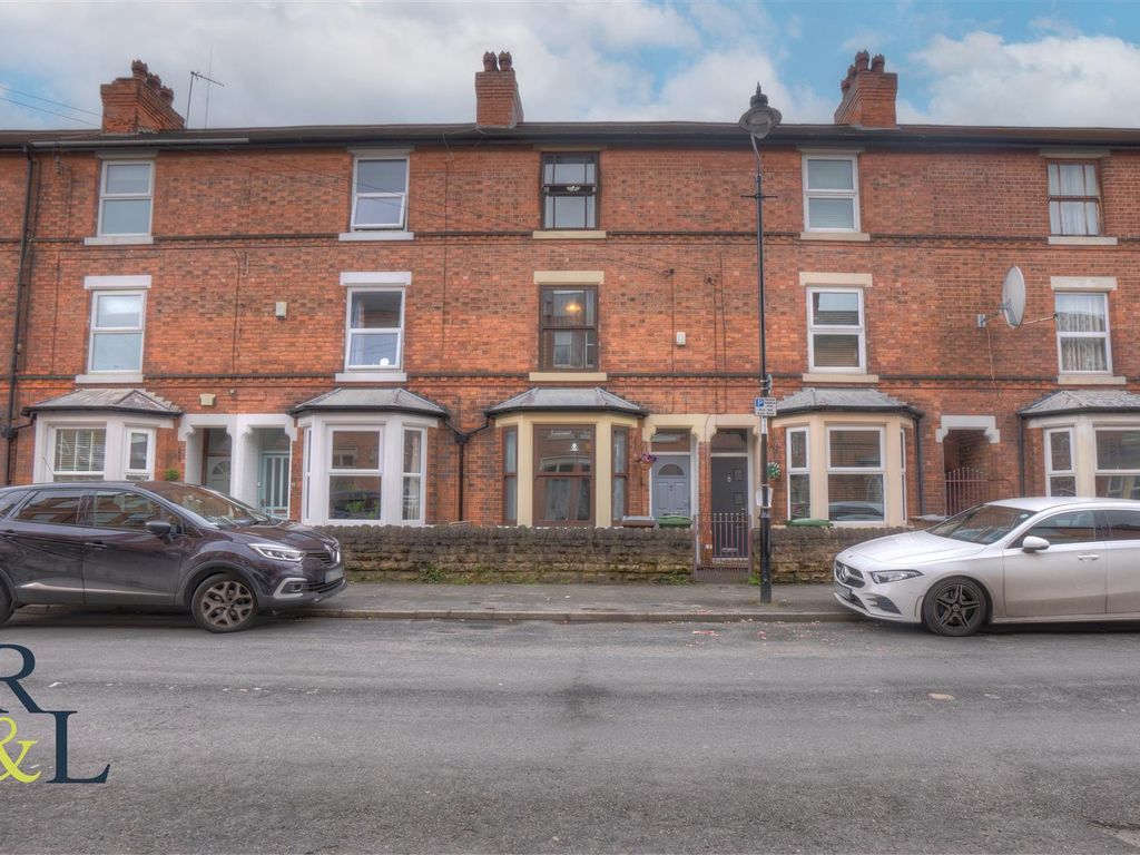 3 bed terraced house for sale in Wilford Crescent East, Meadows