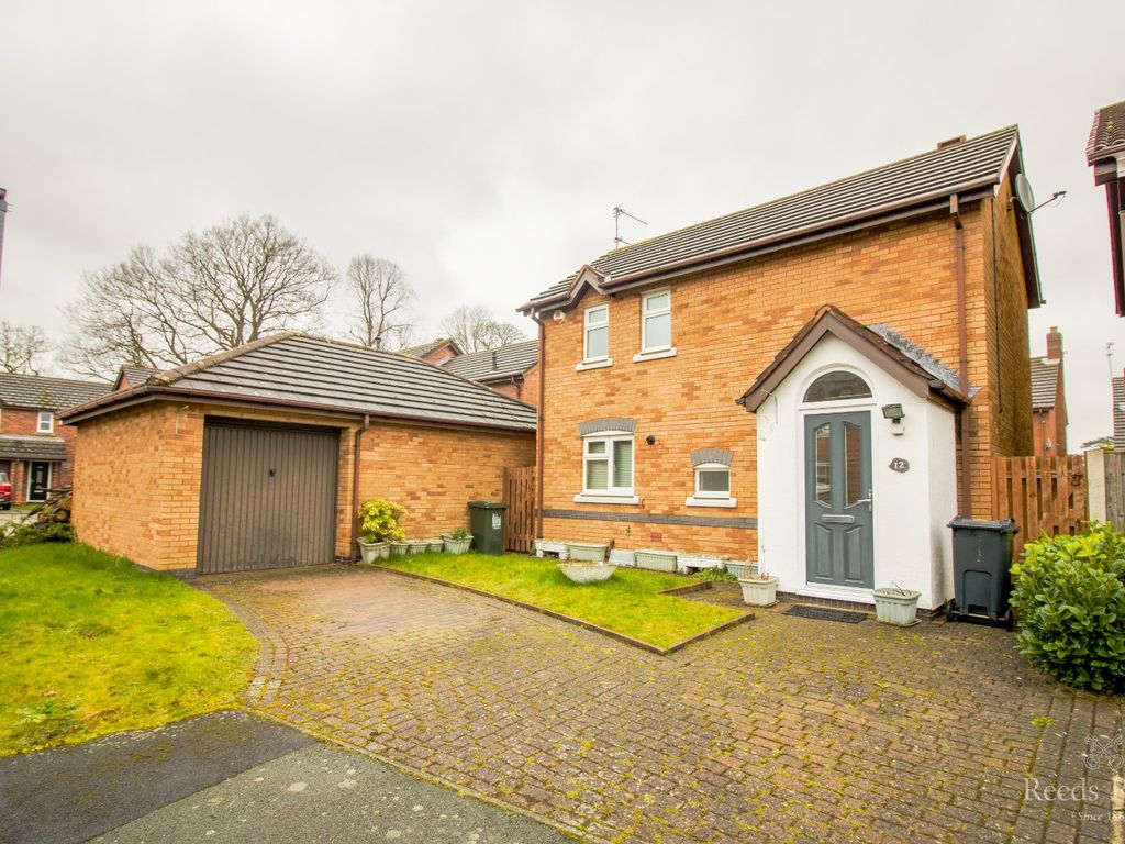 2 bed detached house for sale in mason close, great sutton, ellesmere port, cheshire ch66