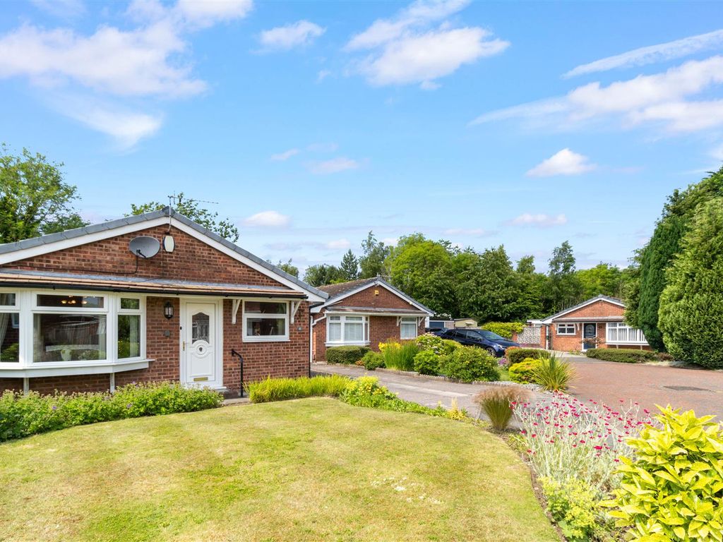 3 bed detached bungalow for sale in Mayfair Close, Great Sankey