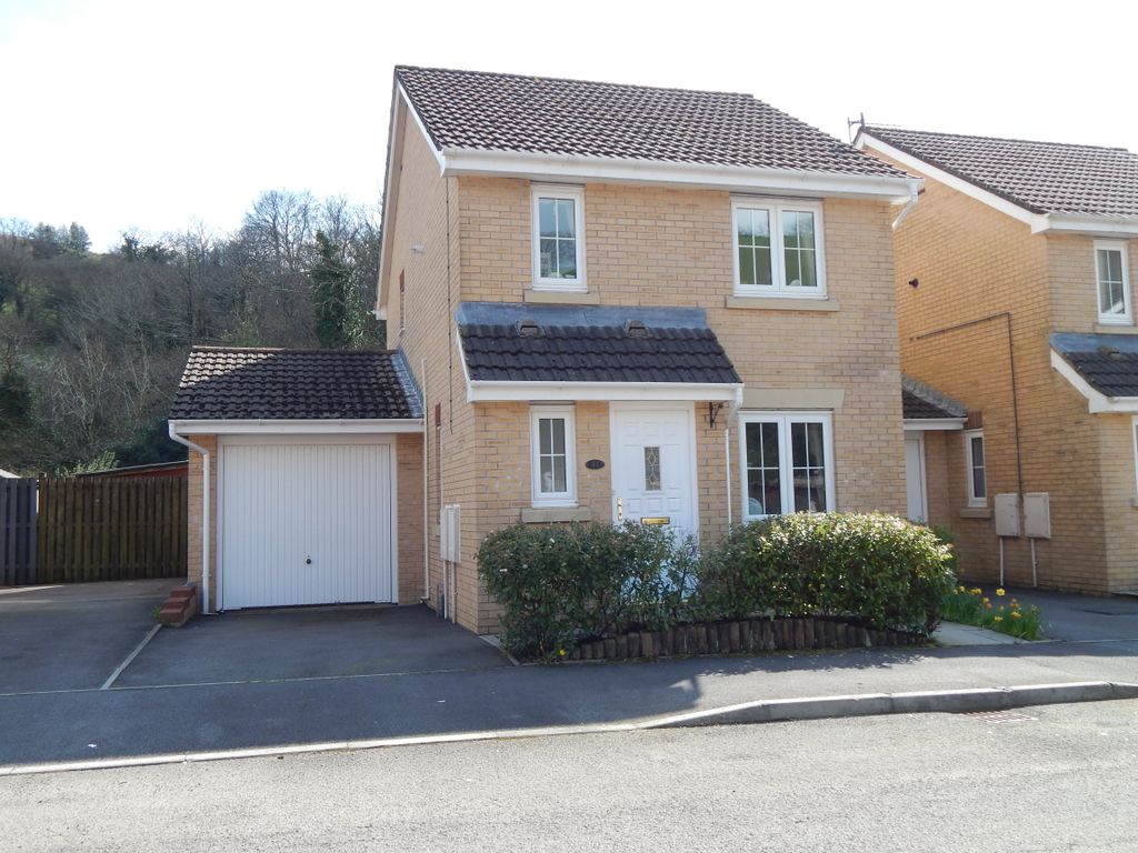 3 bed detached house for sale in Cwm Felin, Blackmill, Bridgend CF35