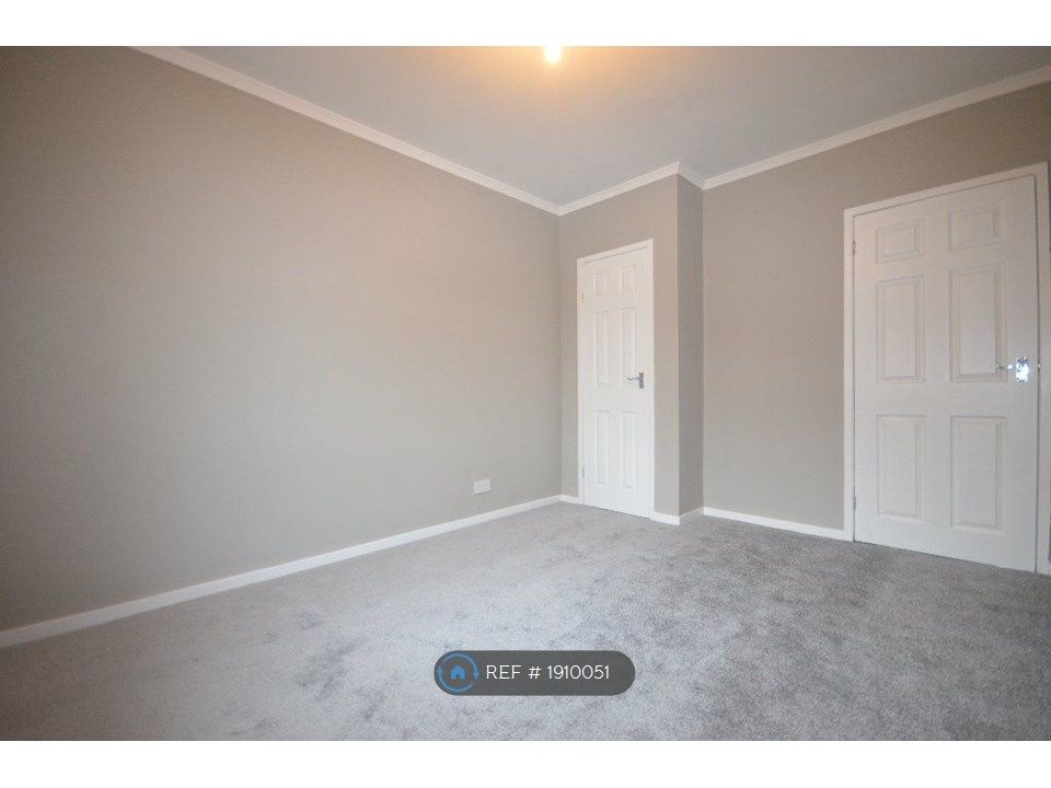 3 bed end terrace house to rent in Kilbrennan Avenue, Cumnock KA18, £