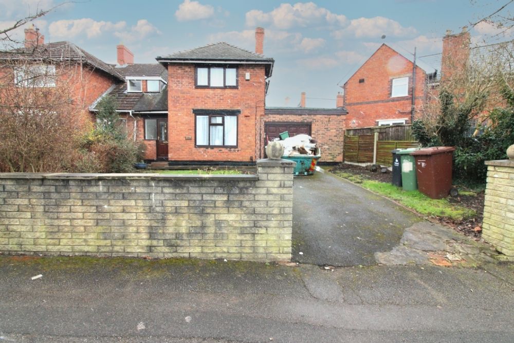 3 bed semidetached house for sale in Broadstone Avenue, Walsall WS3