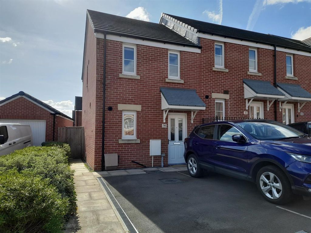 2 bed end terrace house for sale in Maes Delfryn, Llanelli SA14, £