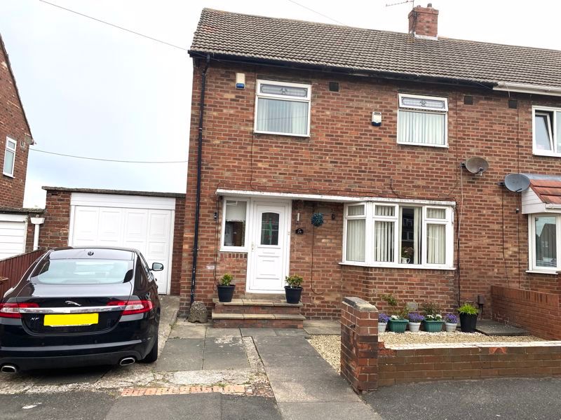 3 bed semidetached house for sale in Penistone Road, Pennywell