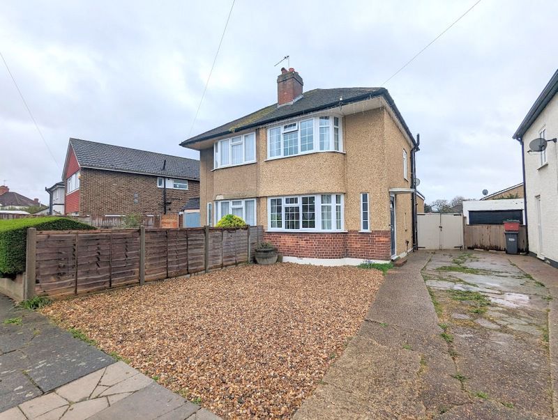 2 bed semidetached house for sale in Northumberland Crescent, Feltham
