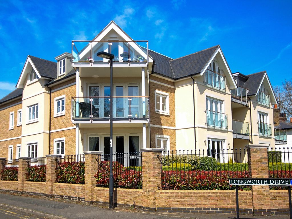 2 bed flat to rent in Longworth Drive, Maidenhead SL6 Zoopla