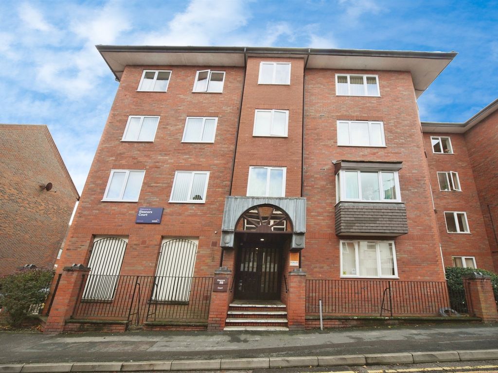 1 bed flat for sale in Albion Street, Dunstable LU6, £70,000 Zoopla